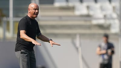 «O Benfica esteve muito bem, sobretudo pela experiência que demonstrou» - TVI