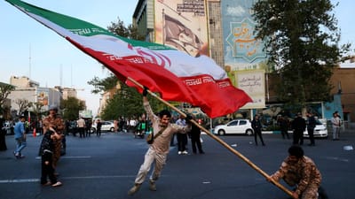 Irão anuncia libertação de tripulantes de navio de bandeira portuguesa - TVI