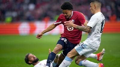 Liga Conferência: Lille cai nos penáltis às mãos do Aston Villa - TVI