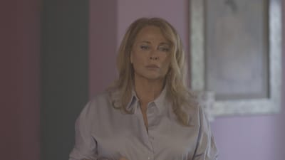 Exclusivo «Cacau»: Simone invade o quarto de Cacau e faz-lhe uma séria ameaça - TVI