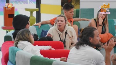 Carolina Nunes enfrenta Catarina Miranda: «Queres saber a melhor? Agora vais-me ouvir» - Big Brother