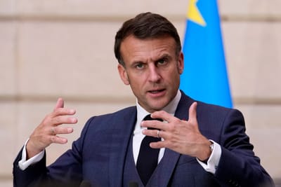 Macron insiste no envio de tropas ocidentais para a Ucrânia e alerta: "Toda uma civilização pode morrer" às mãos da Rússia - TVI