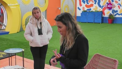 Catarina Miranda alerta Inês Morais: «A Daniela não fica cá no programa» - Big Brother