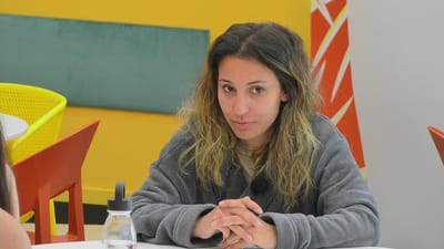 Catarina Miranda pergunta a Inês Morais: «Achas que o Panelo é um concorrente muito forte?»