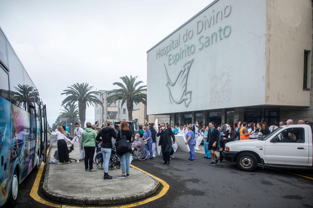 Incêndio no Hospital de Ponta Delgada (LUSA)