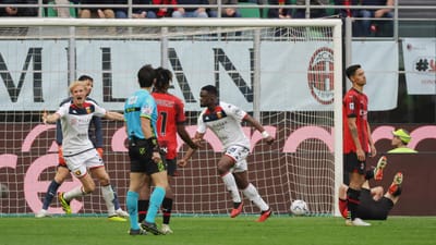 Itália: AC Milan e Génova empatam em jogo frenético - TVI
