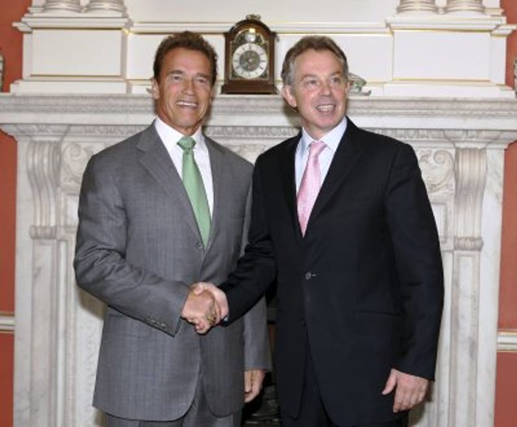 Blair e Schwarzenegger (Foto: EPA)