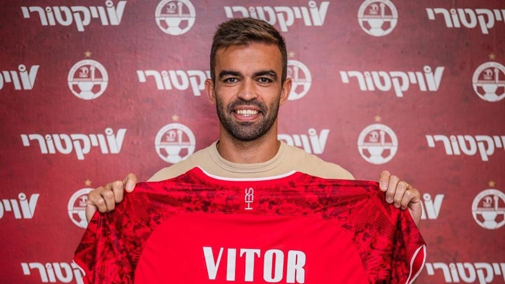 Miguel Vítor renova contrato até 2026 com o Hapoel Beer Sheva (Instagram: Hapoel Beer-Sheva FC)