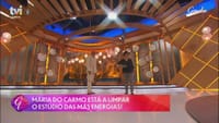 Momento insólito: «Goucha» começa com Maria do Carmo a defumar o estúdio... e o apresentador! - TVI