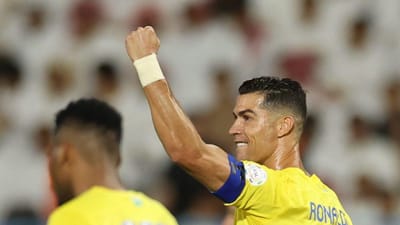 «Nunca desistir»: a reação de Ronaldo após adiar a festa de Jesus - TVI