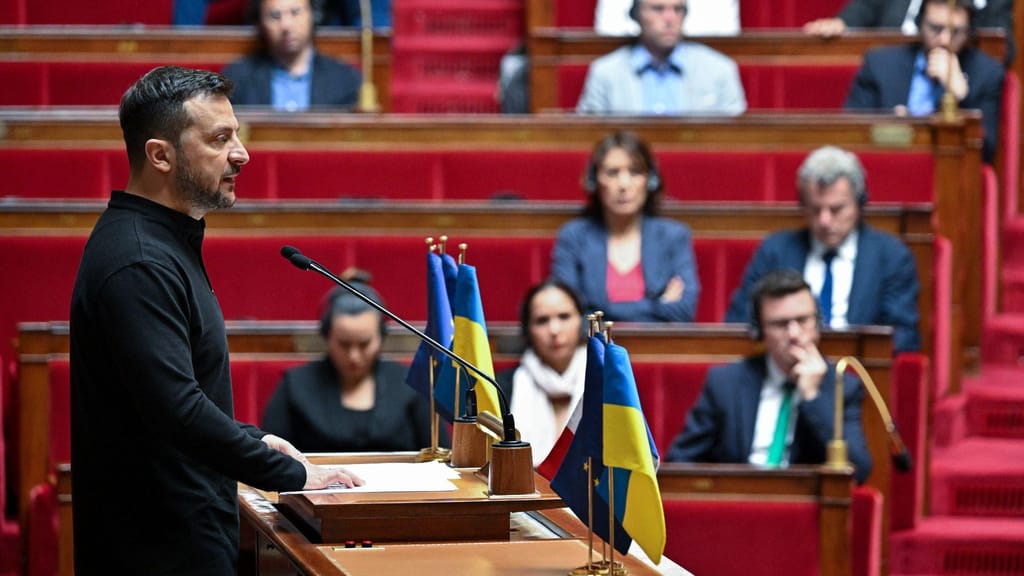 Zelensky na Assembleia Nacional de França (GettyImages)