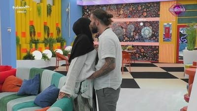 David Maurício agarra-se a Daniela Ventura e garante: «Estou apaixonadinho por ti» - Big Brother