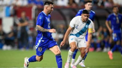 Argentina vence com bis de Messi e assistência de Di María - TVI