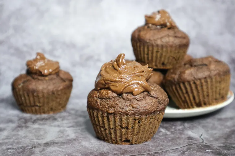 Muffins de café e chocolate