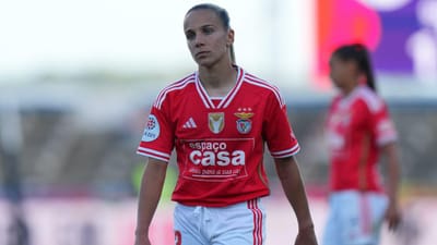 OFICIAL: Lúcia Alves renova com o Benfica até 2026 - TVI