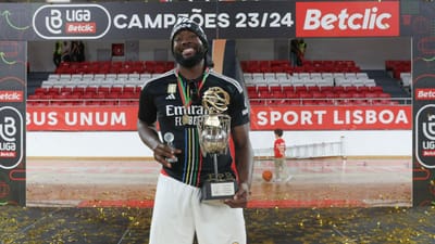 Benfica anuncia saída do MVP da final do campeonato de basquetebol - TVI