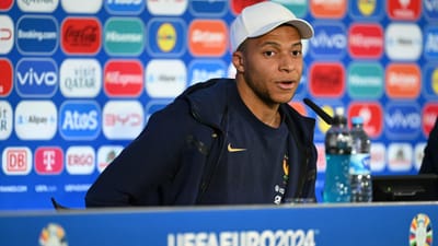 Mbappé: «Mantenho contacto com Ronaldo, ele dá-me conselhos» - TVI