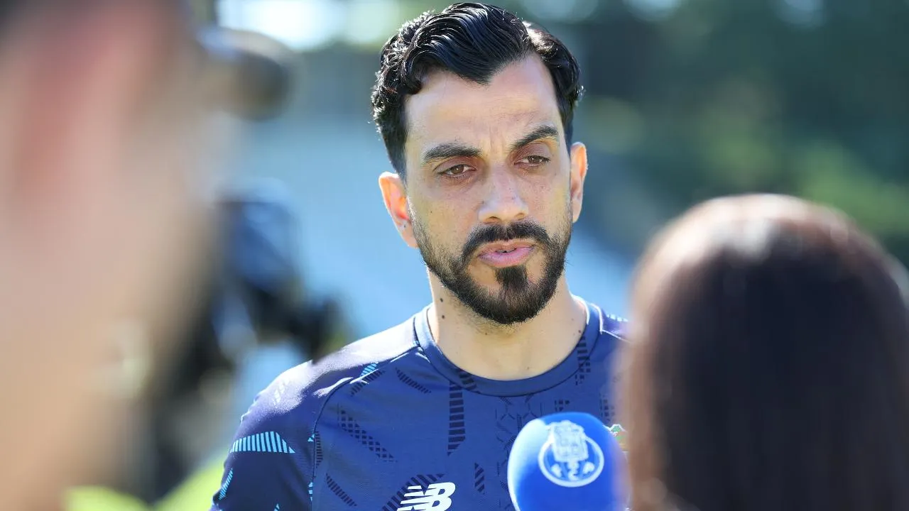 João Brandão elogia estreia de Mec e destaca a «raça de Dragão» de André Miranda