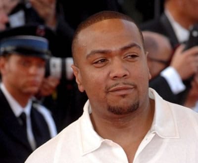 Timbaland e Nelly Furtado processados por plágio - TVI