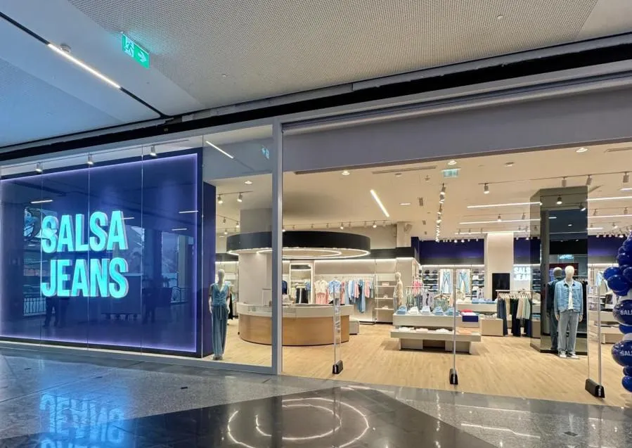 Salsa Jeans reabre loja no Colombo com nova imagem e reforça conceito ...