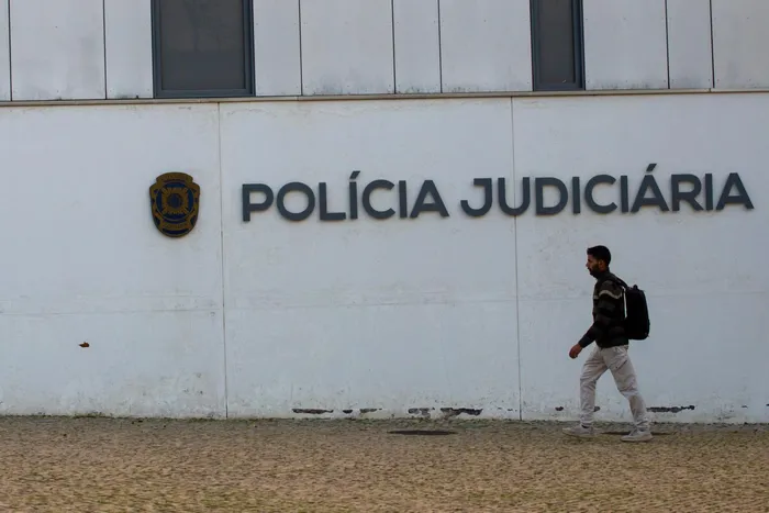 Motorista de TVDE detido em Lisboa por abuso sexual de cliente. Foi a terceira vítima e PJ admite haver mais