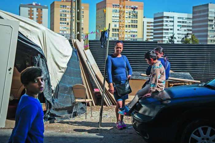 Mais de 500 mil pessoas em Portugal vivem com menos de 482 euros por mês