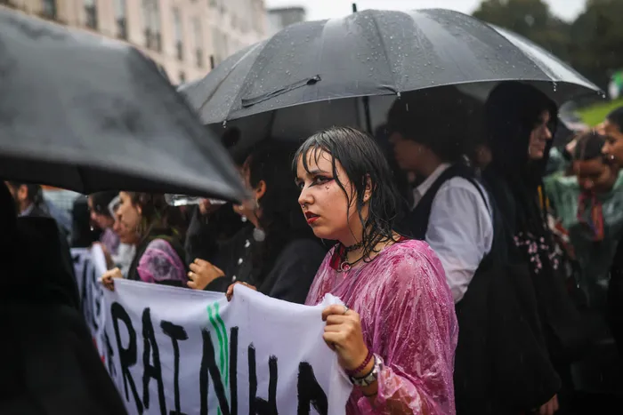Estudantes convocam manifestação contra o descongelamento de propinas