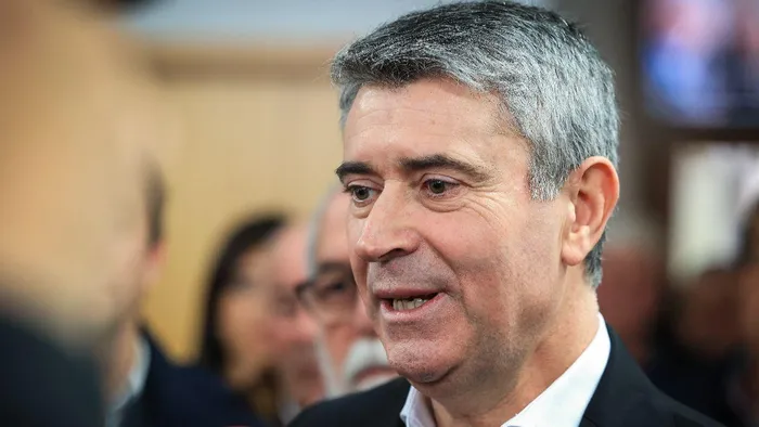 PS quer “explicações urgentes” de MAI sobre intervenção policial no Porto