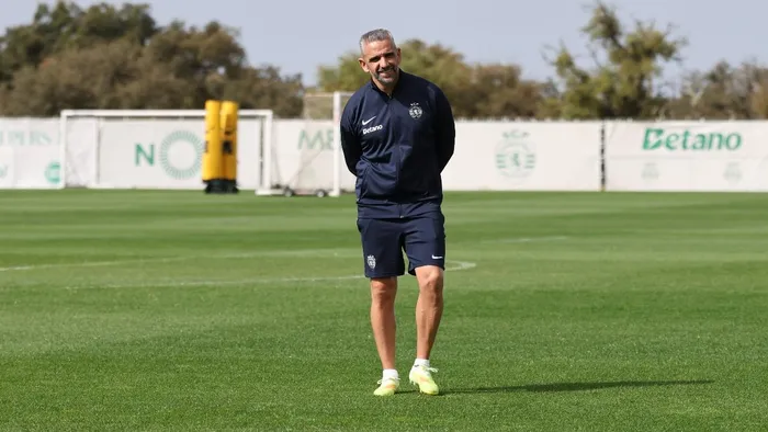 Sporting: Gonçalo Inácio, Rui Silva e Derry às ordens de Rui Borges