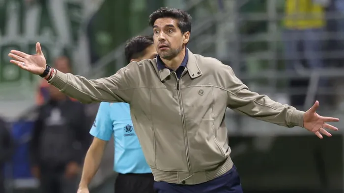 Brasil: Abel Ferreira goleia no dérbi com o Corinthians