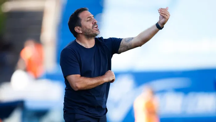 Vasco Matos e Estoril à procura da primeira vitória: «Só saímos disto todos juntos»