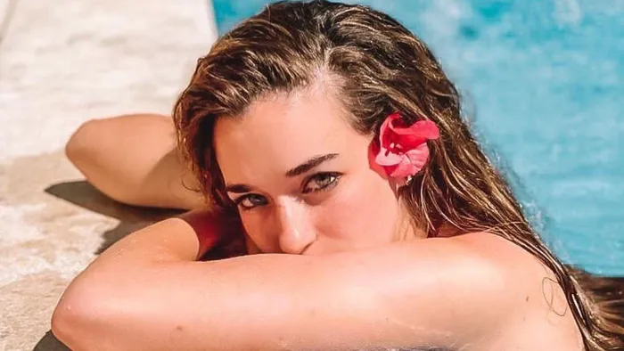 Em dia especial, Rute Cardoso mostra-se sorridente: «Hoje foi dia de abraçar»