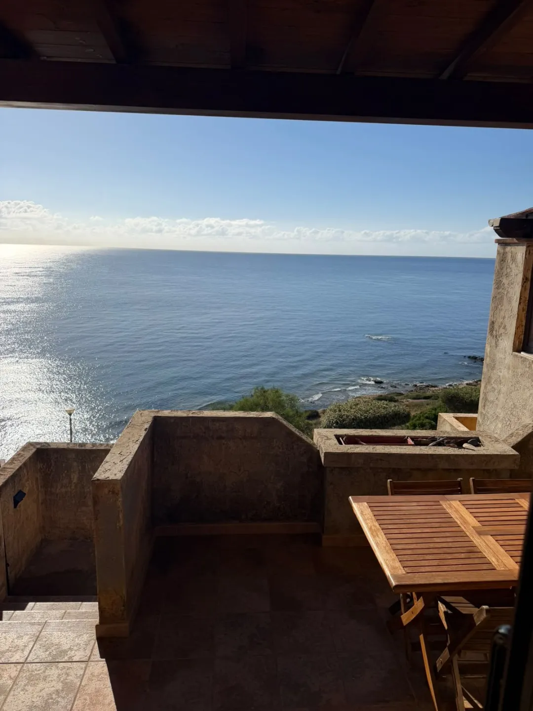 Vista da casa em Porto Corallo