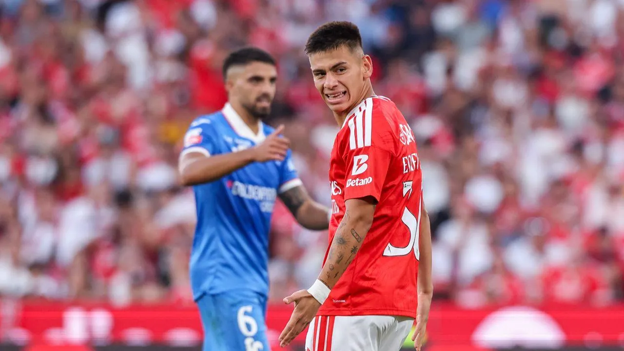 Marco Silva anuncia Echeverri no onze do Benfica frente ao Omonia