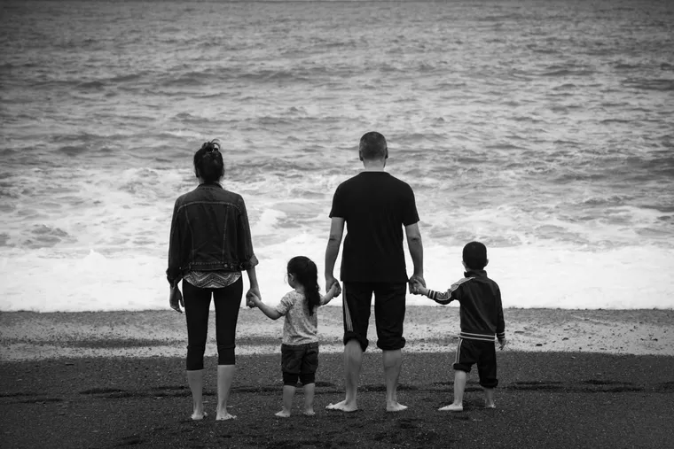 Família de costas
