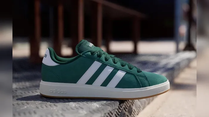Estes adidas Grand Court custam 35€ na Amazon, quase metade do preço na loja da marca