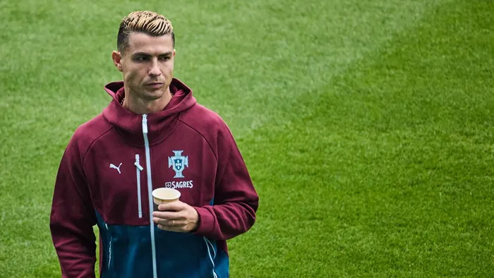 Ronaldo explica saída da Seleção: «O selecionador falhou com a sua palavra»