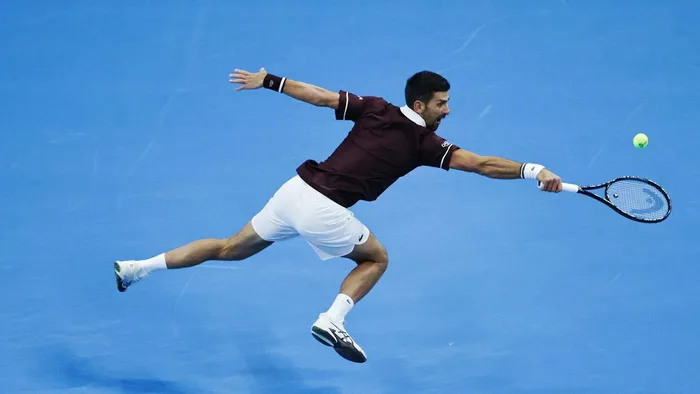 Djokovic eliminado por Hurkacz na estreia em Xangai