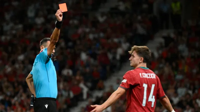 João Cancelo e Francisco Conceição falham o Portugal-Dinamarca