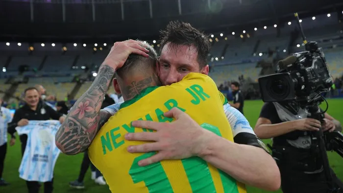 Neymar homenageia Messi: «O Mundo agradece por tudo que fizeste pelo futebol»