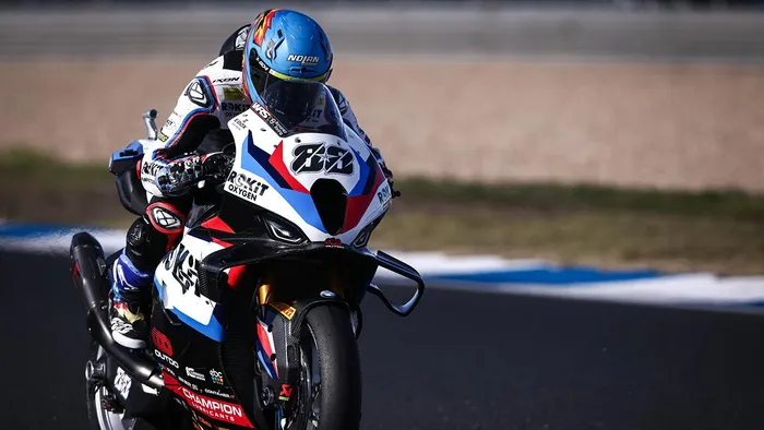 Superbikes: Miguel Oliveira abandona na primeira corrida em Jerez