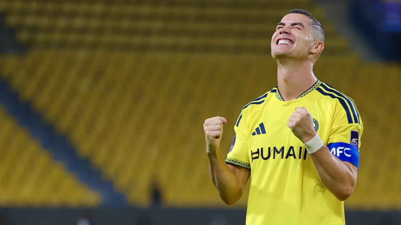 Ronaldo chega aos 981 golos e Al Nassr estreia-se a vencer na Champions Asiática