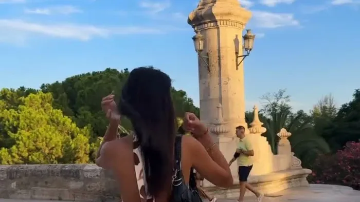 Longe das câmaras, jovem atriz portuguesa viveu o ano mais duro da sua vida e deixa desabafo arrepiante: "A vida tirou-nos o chão, sem avisar"