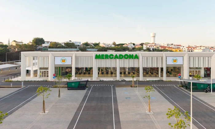 Acaba de abrir portas uma das lojas Mercadona mais aguardadas de sempre em Portugal