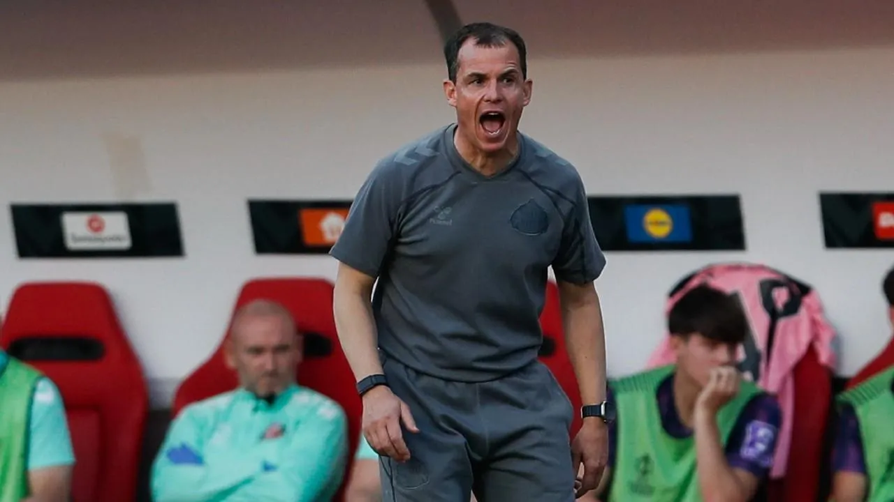 Régis Le Bris elogia golo do Torreense e destaca crença do Sunderland