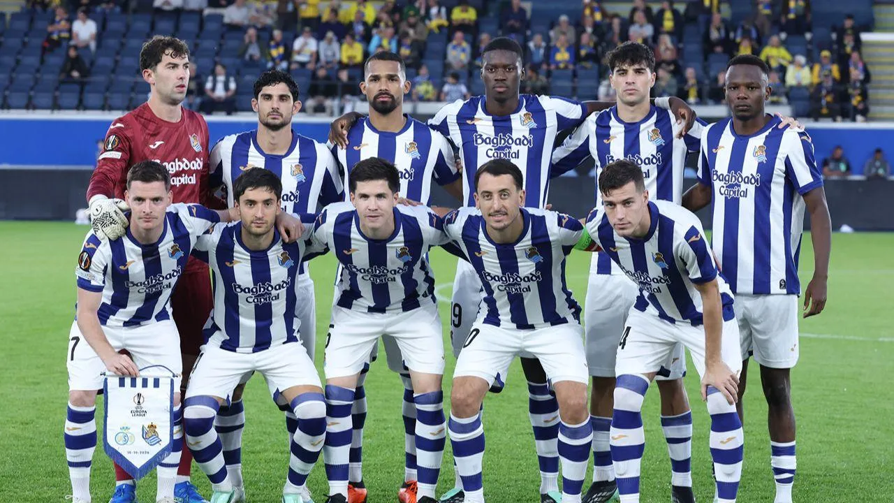 Guedes de início no empate da Real Sociedad, Afonso Moreira assiste na goleada do Bayer