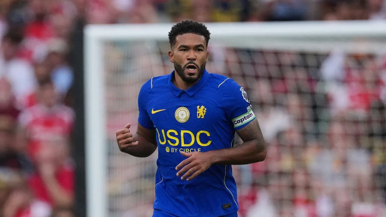 Reece James sujeito a cirurgia ao joelho arrisca três meses de ausência