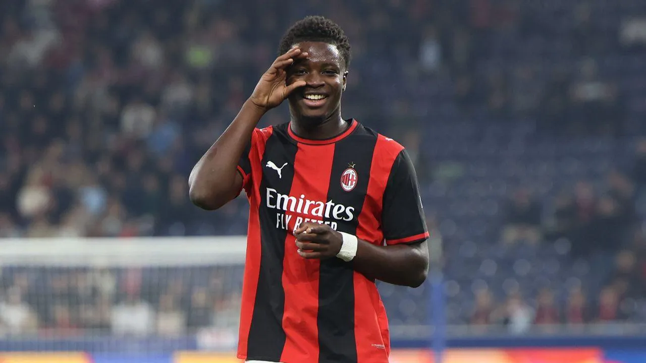 Alphadjo Cissé: a jovem aposta de Amorim que entrou na história do futebol italiano
