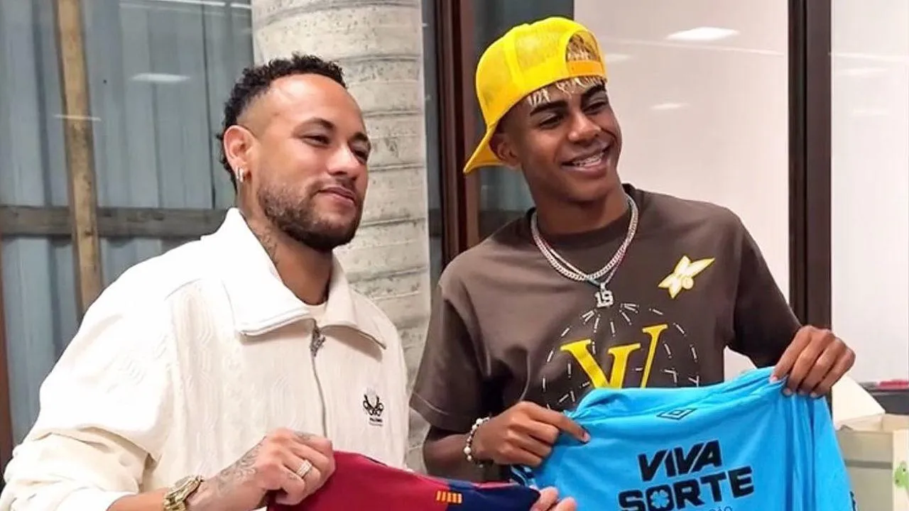Neymar aponta Yamal à Bola de Ouro: «Melhor do mundo»