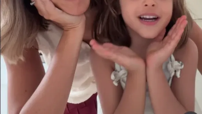 Miúdos em casa no fim de semana? Esta cara da TVI e a filha dão a solução perfeita para os entreter